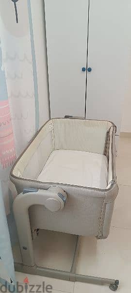 baby bed good condition 2