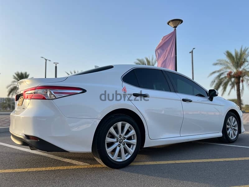 Camry LE 2019 تسجيل جديد نظيف جدا 7