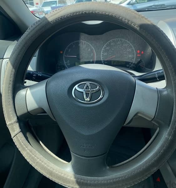 Toyota Corolla 2010 3