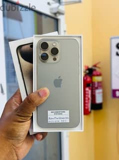 iphone 15 pro max 512 GB less used good condition