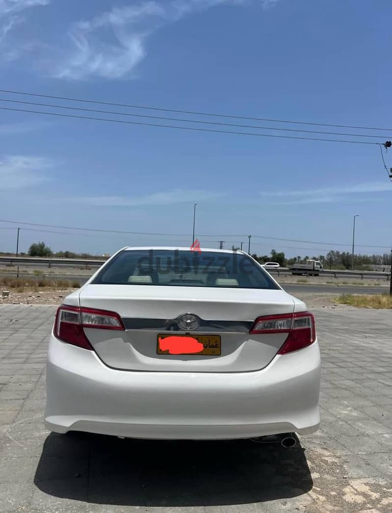 Toyota camry 2014 gcc spec for urgent sale- Expact leaving oman 0