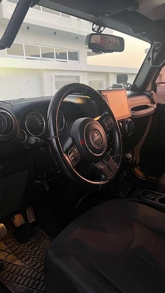 Jeep Wrangler 2014 GCC Excellent Condition 3