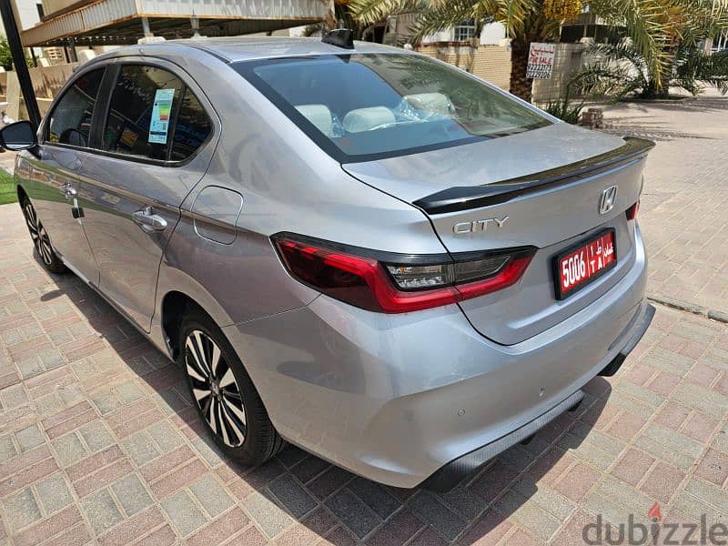 rent a car  muscat  ghubra   تاجير سيارات الغبره مسقط 2