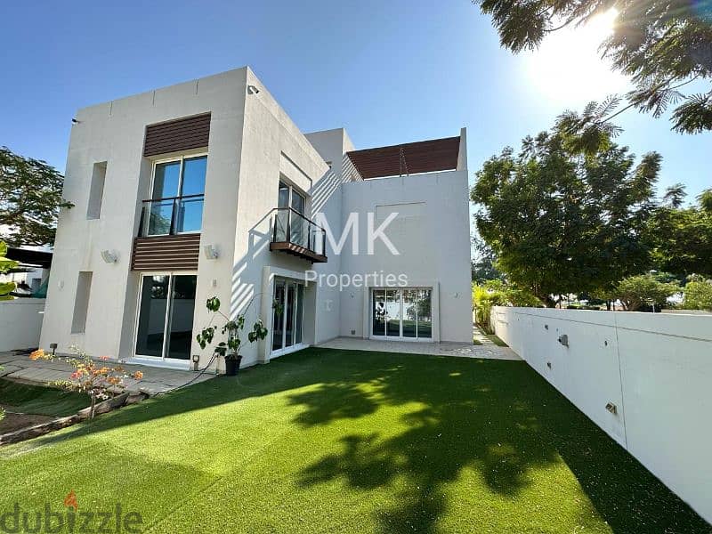 بیع عاجل/فیلا راقیه 6غرف نوم/luxury villa for sale/muscat mouj 1