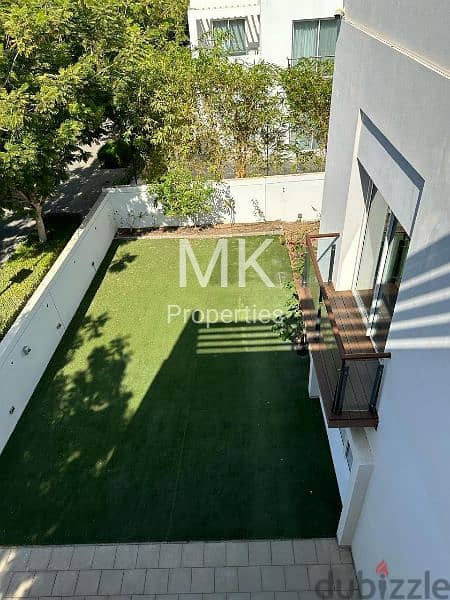 بیع عاجل/فیلا راقیه 6غرف نوم/luxury villa for sale/muscat mouj 13