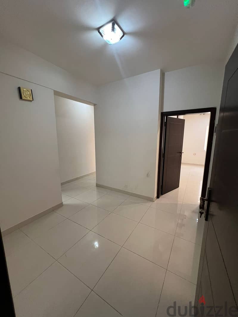 luxery flats for rent lovely location Located in MBD 4