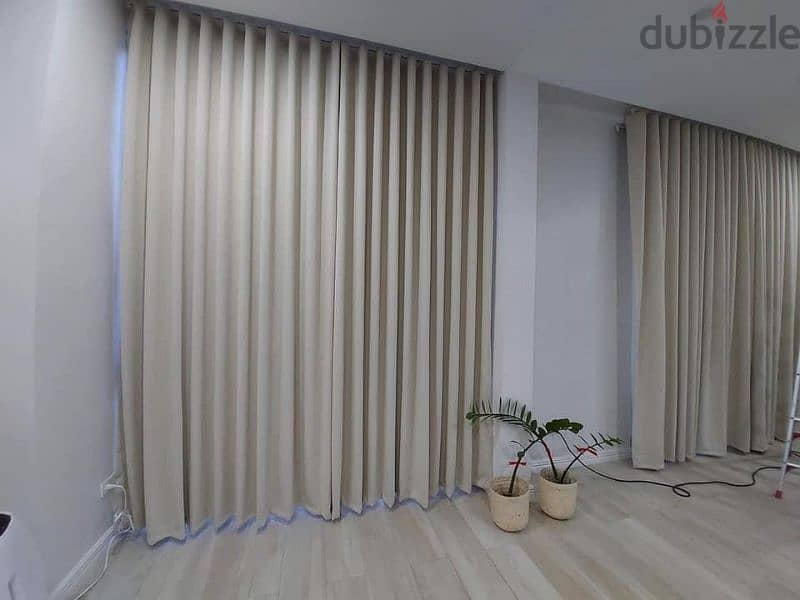 Wavy Curtain Elegant Design for Stylish Homes" 2