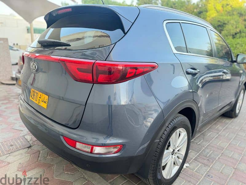 New condition Low milage 2016 kia sportage 67 k only lady use 4