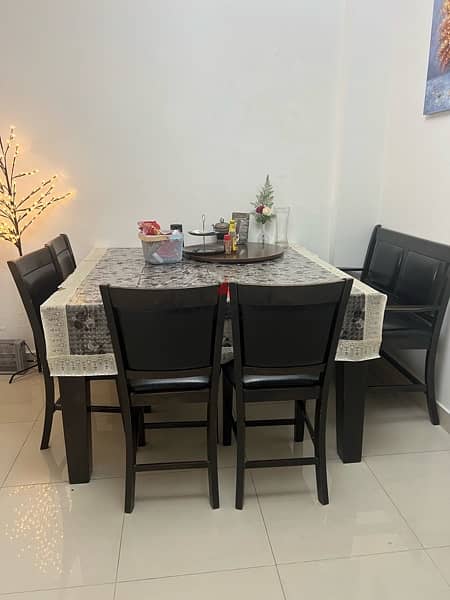 6 Seater Sofa Set & 6 Seater Dinner table for Sale 2