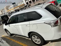 Mitsubishi Outlander 2015 0