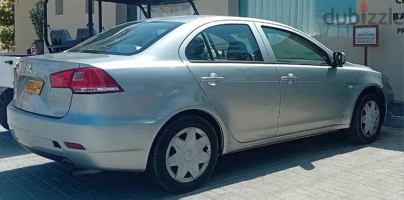 Mitsubishi Lancer 2014 9