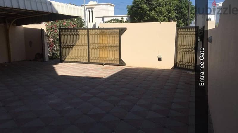 First Floor 3 Bedroom Villa for Rent in Al Hail North 4