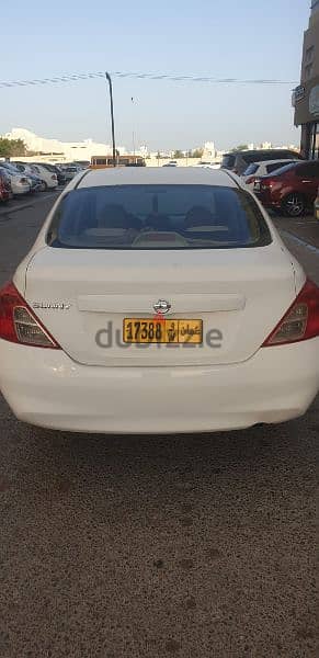 Nissan Sunny 2013 3