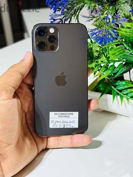 iPhone 12 Pro 256 GB very good condition 2