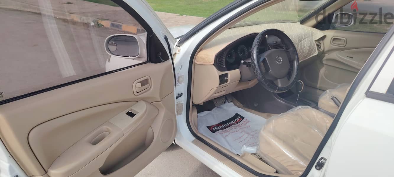 Nissan Sunny 2012 Automatic 7