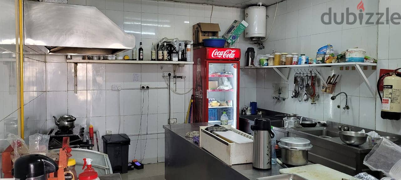 Coffee shop for sale in Al amerat 6- আল আমেরাতে বিক্রির জন্য কফি শপ 6 3