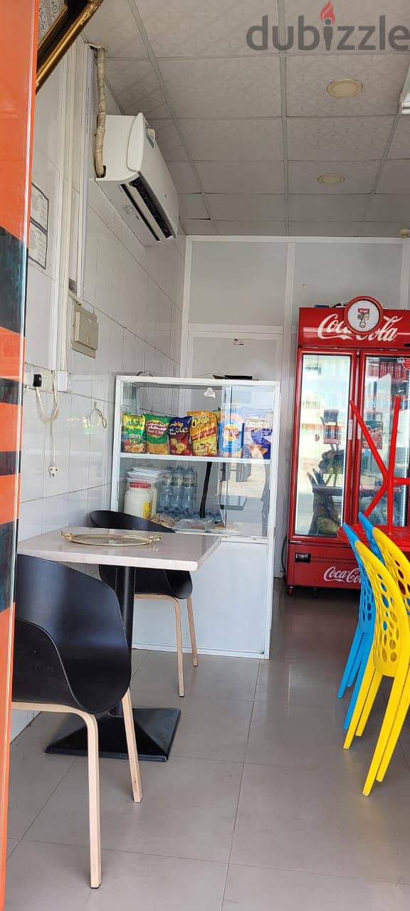 Coffee shop for sale in Al amerat 6- আল আমেরাতে বিক্রির জন্য কফি শপ 6 7