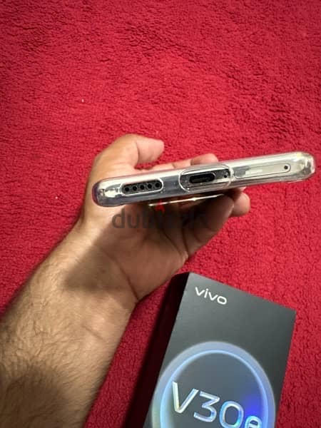 vivo v30e 12/256 only 15 days used 4