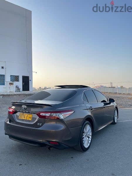 Toyota Camry 2018 5