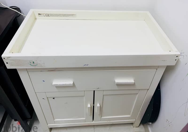 Mothercare changing table 3