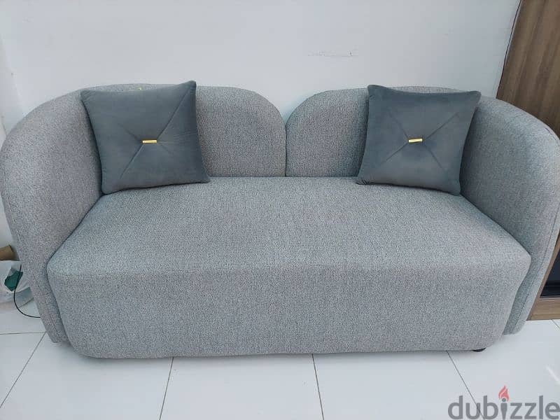 new 2 seater sofa without delivery 1 piece 55 rial 5