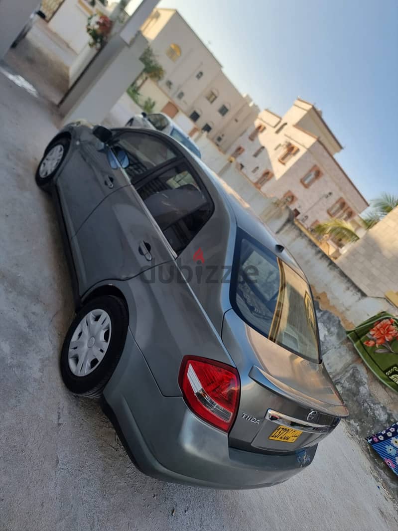 Nissan Tiida 2007 1.6 4