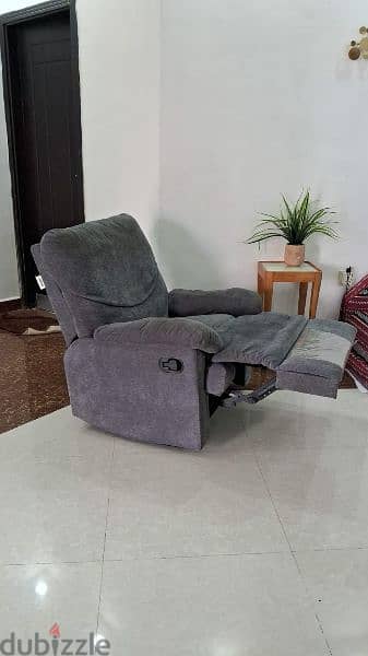 Recliner Chair 2