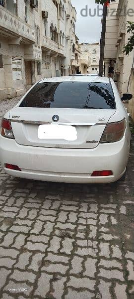 Geely Emgrand EC7 2015 3