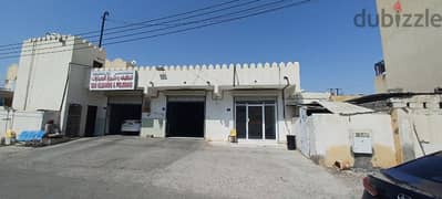 محل للإيجار في العامرات الحاجر Shop for rent in Al Amerat Al Hajer