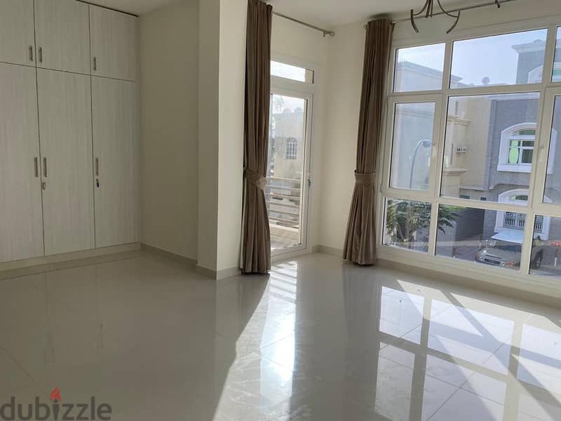 Elegant 4+1 BHK Compound Villas for Sale in Ghubra North, Muscat FSV63 18