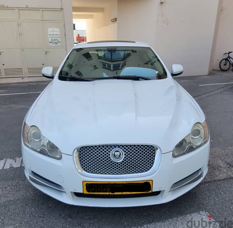 Jaguar XF 2011 0