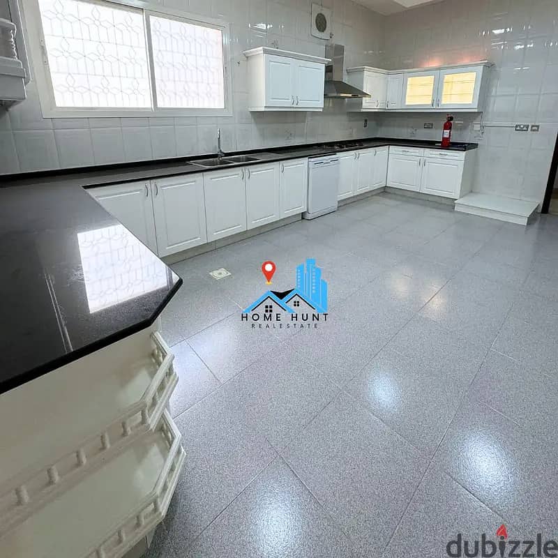 AL QURUM | BEAUTIFUL 5+1 BR BEACH SIDE VILLA FOR RENT 3