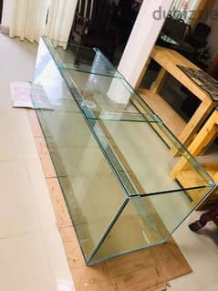 we making any size aquarium as per ur requirment watsapp me 95286803