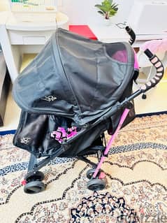 stroller very new 6 months used