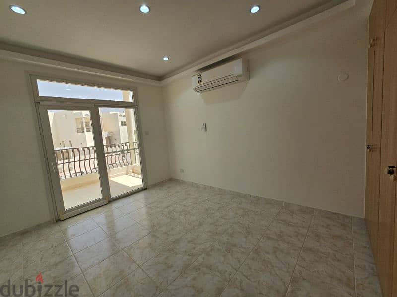 Spacious 5 br + 1 maid room madinat ilam 10