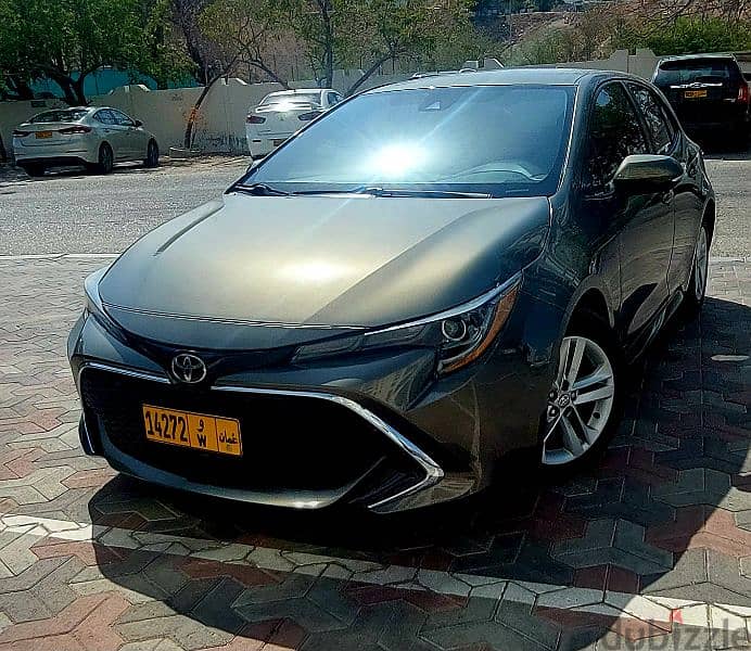 Toyota Corolla SE Hatchback 2019 4