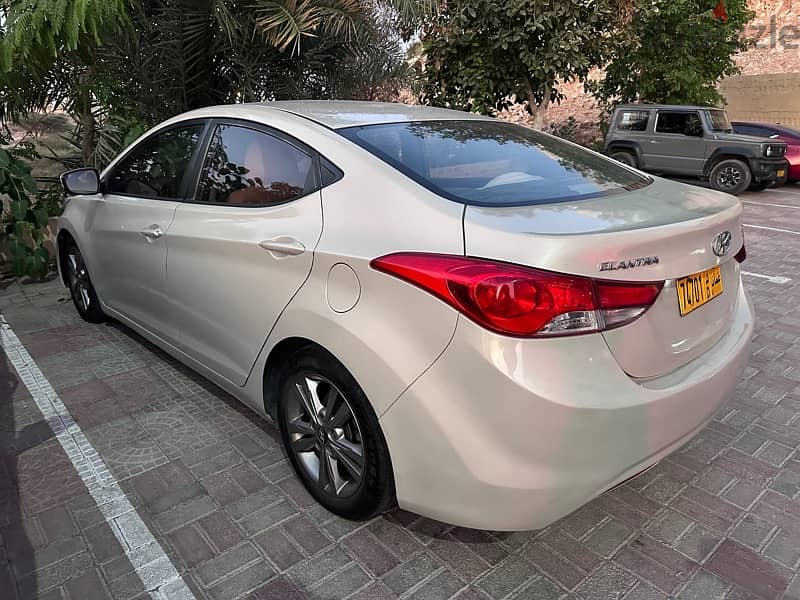 Hyundai Elantra 2013 2