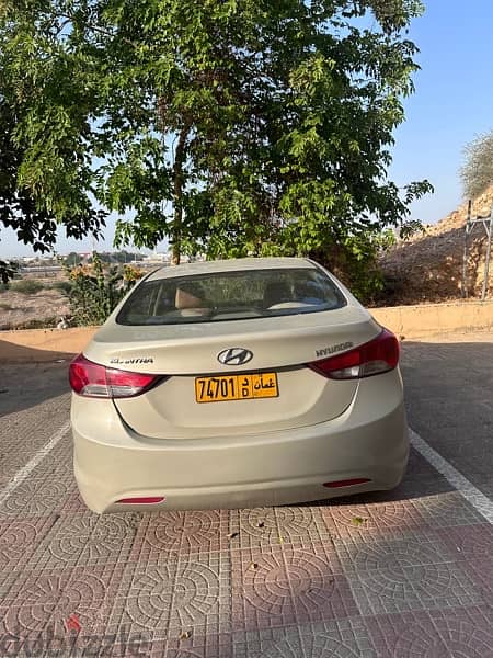 Hyundai Elantra 2013 6