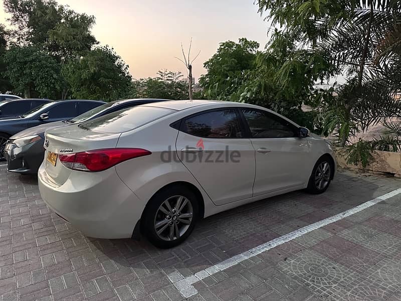 Hyundai Elantra 2013 7