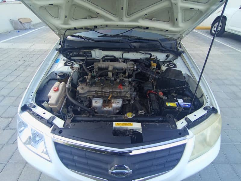 Nissan Sunny 2008 10