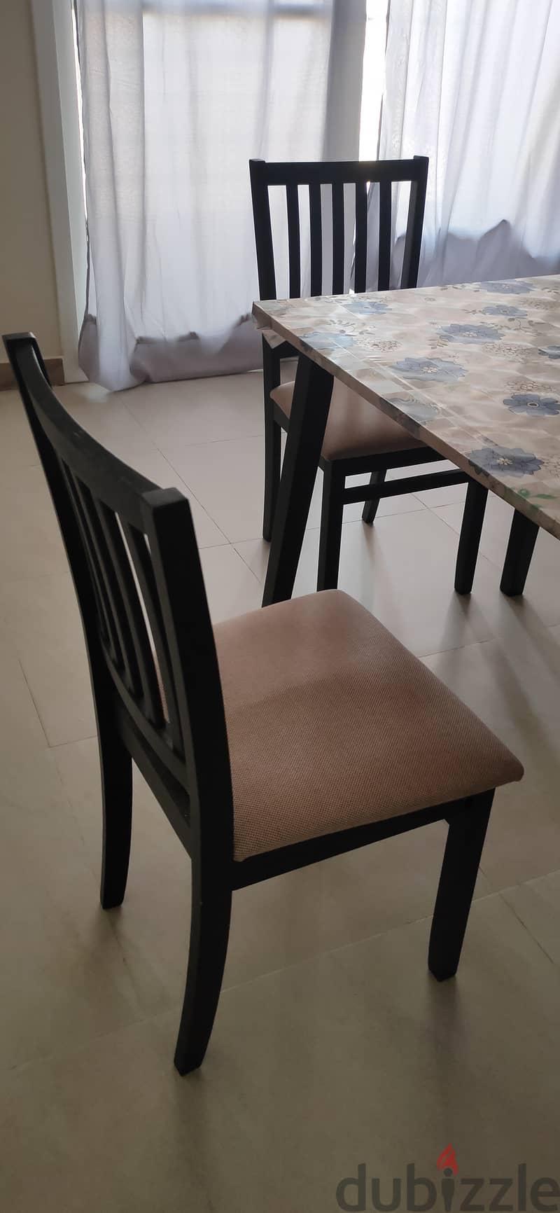 Dining Table with 4 chair for Sale 1