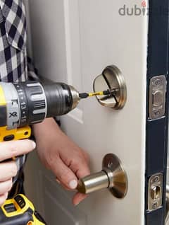 locks door open fix and repair locksmith services provided