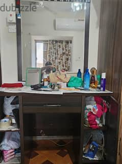 Dressing table with  big mirror 0