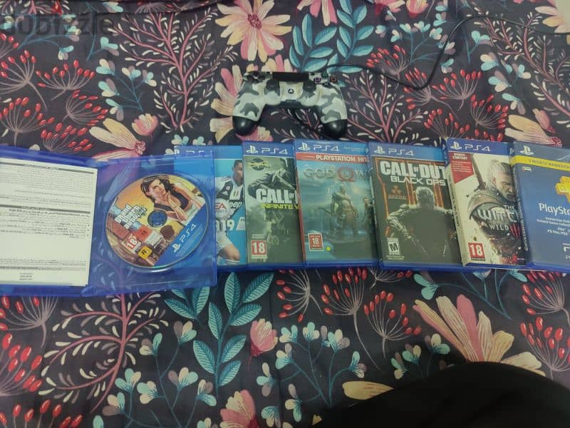 ps4 1tb with 7 CD games and 3 in ps4 games 0