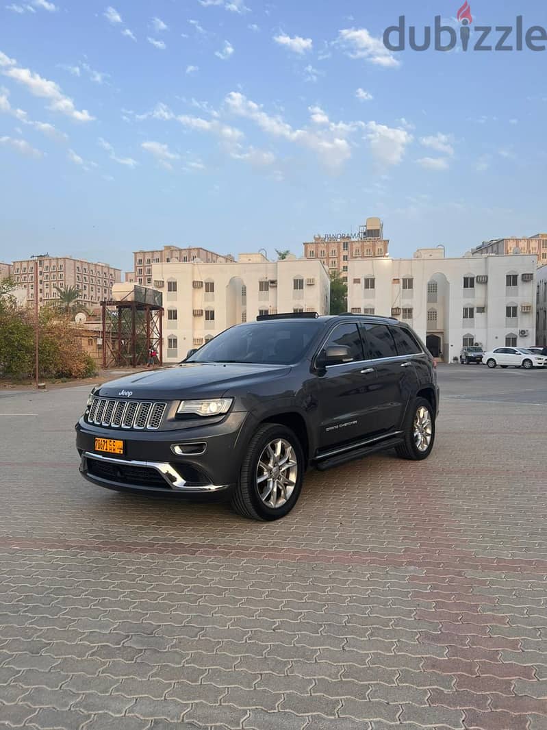 Jeep Grand Cherokee V8 (Summit) Gulf Oman 2015 2