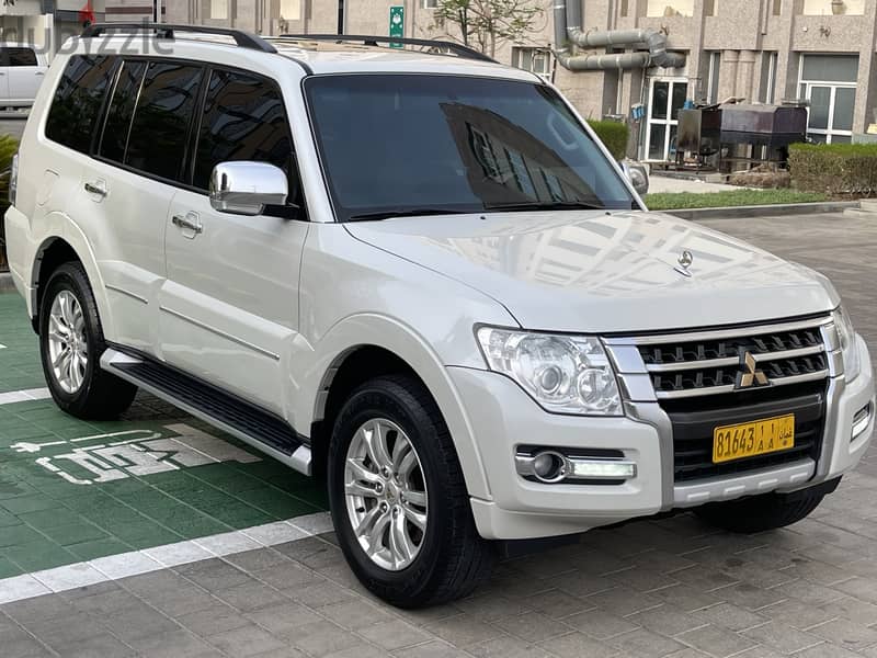 Mitsubishi Pajero 2019 14