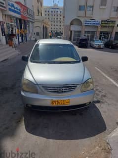 Kia Carens 2006 model in good condition