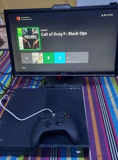 Xbox one 1 terabyte with controller  and installed games