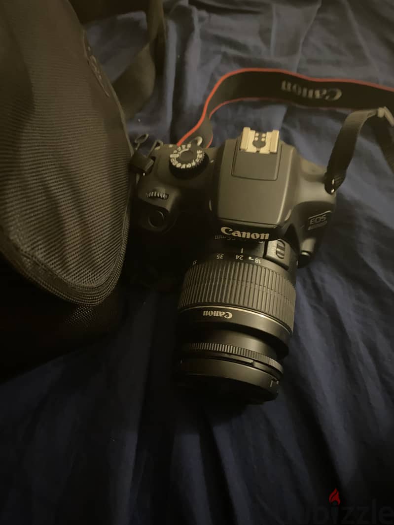 Canon eos 4000d with bag,barely used 0