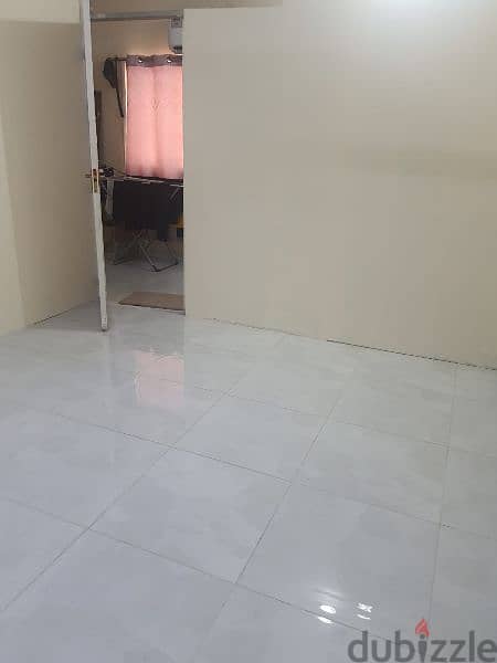 Furnished room for rent for execu bachelors near Badar Al Sama  hsptl 2